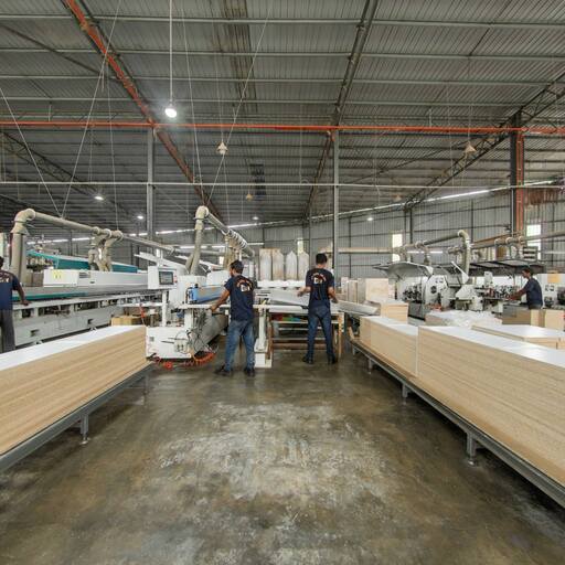 Automatic Edge Banding at the BYK Global factory