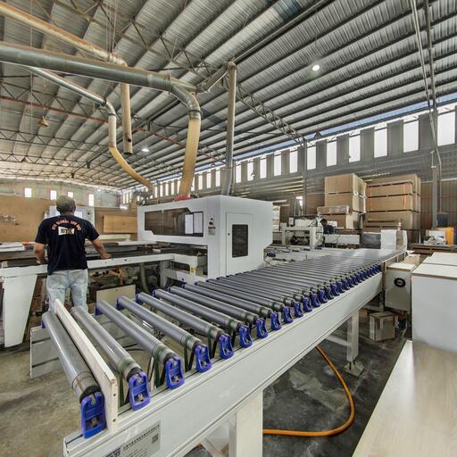 Automatic Drilling at the BYK Global factory